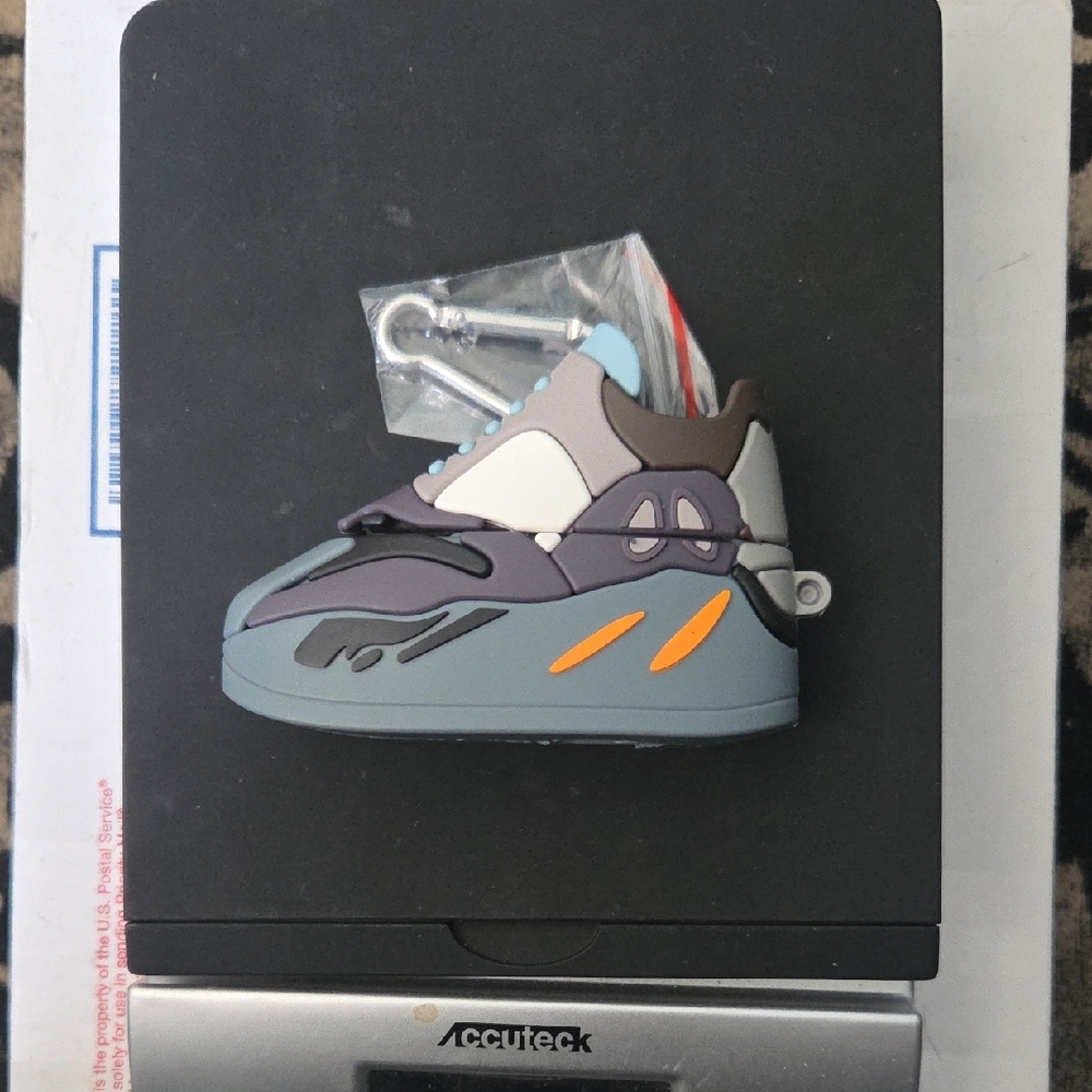 Airpod Pro Case Yzy 700 Gray